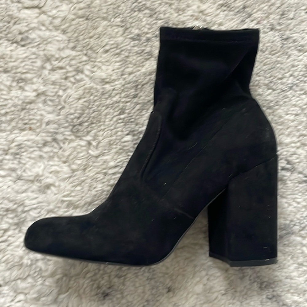 Steve Madden | Black Sock Booties Ankle Boots 7
